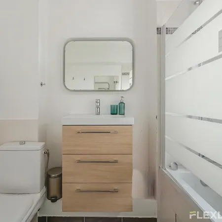 Flexliving - - Losserand Holiday home